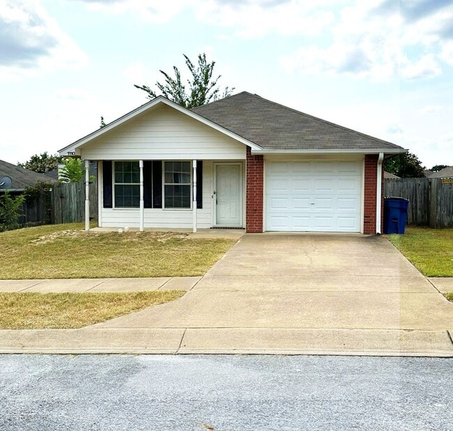 property at 1110 Woodlands Park Dr