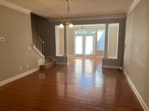 155 Point Comfort Ln in Cary, NC - Foto de edificio - Building Photo