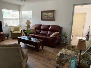 628 N Disston Ave in Tarpon Springs, FL - Building Photo - Building Photo