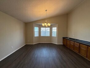 802 N 37th St in Rogers, AR - Building Photo - Building Photo