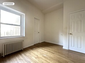535 E 87th St in New York, NY - Building Photo - Building Photo