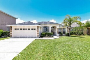 1722 Brassie Ct in Kissimmee, FL - Building Photo