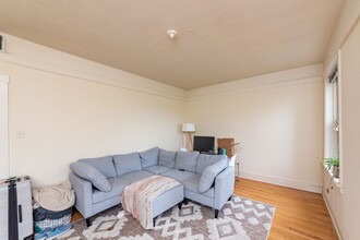 3411 N Elaine Pl in Chicago, IL - Foto de edificio - Building Photo