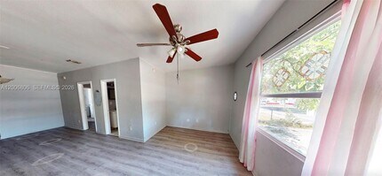 236 NE 57th St in Miami, FL - Building Photo - Building Photo