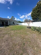 5029 S Peachtree Cir in La Belle, FL - Building Photo - Building Photo