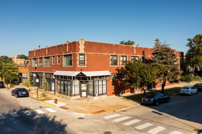 7450 S Luella Ave in Chicago, IL - Building Photo - Primary Photo