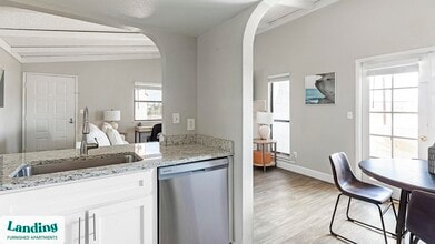 5272 Tamarus St in Las Vegas, NV - Building Photo - Building Photo