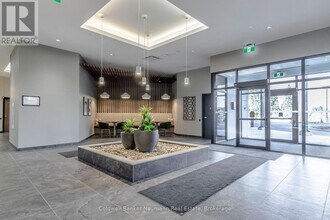 525 New Dundee Rd in Kitchener, ON - Building Photo - Building Photo