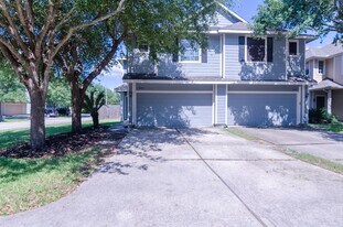 6303 Veranda Green Trail in Humble, TX - Building Photo