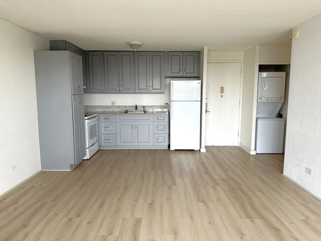 property at 737 Olokele Ave
