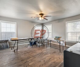 3201 Live Oak Ave in Waco, TX - Building Photo - Building Photo