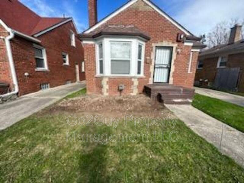 17238 Shaftsbury Ave in Detroit, MI - Building Photo