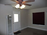 575 E 9th Ave photo'