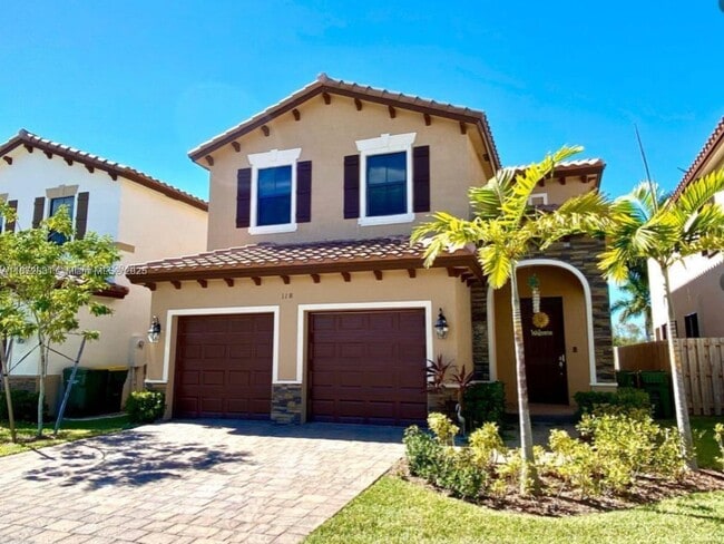 property at 118 NE 23rd Terrace