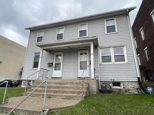 15 S Front St in Steelton, PA - Building Photo - Building Photo