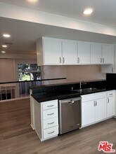 4775 La Villa Marina in Marina Del Rey, CA - Building Photo - Building Photo