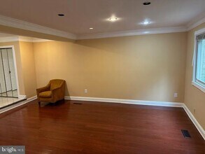 3809 Hemlock Way in Fairfax, VA - Building Photo - Building Photo