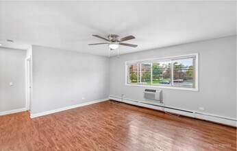 1110 N Wheeling Rd in Mount Prospect, IL - Building Photo - Building Photo
