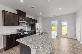 5001 Microcline Trl in Raleigh, NC - Building Photo - Building Photo