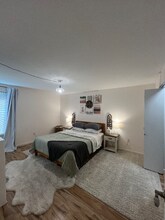 6019 E 6th Ave in Spokane Valley, WA - Foto de edificio - Building Photo