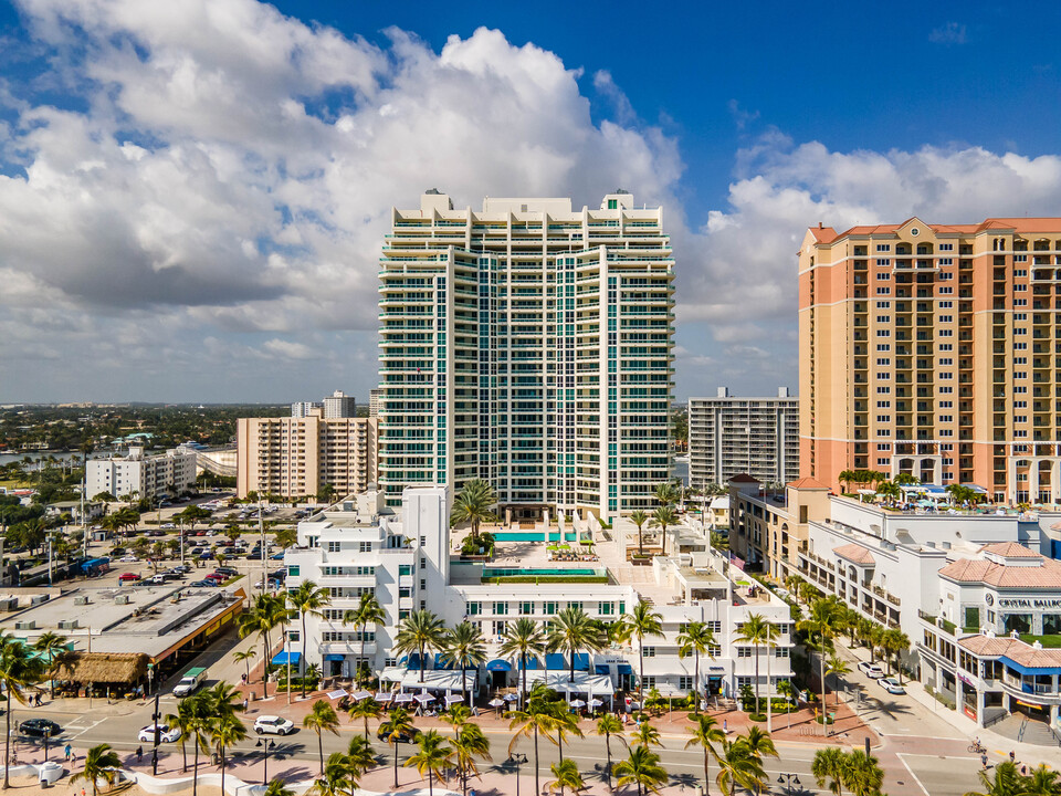 Las Olas Beach Club Condo in Fort Lauderdale, FL - Building Photo