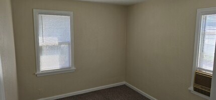2417 Wyoming Ave in Pueblo, CO - Building Photo - Building Photo