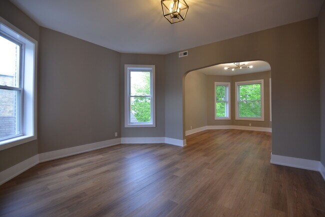4113 N Damen Ave in Chicago, IL - Building Photo - Building Photo