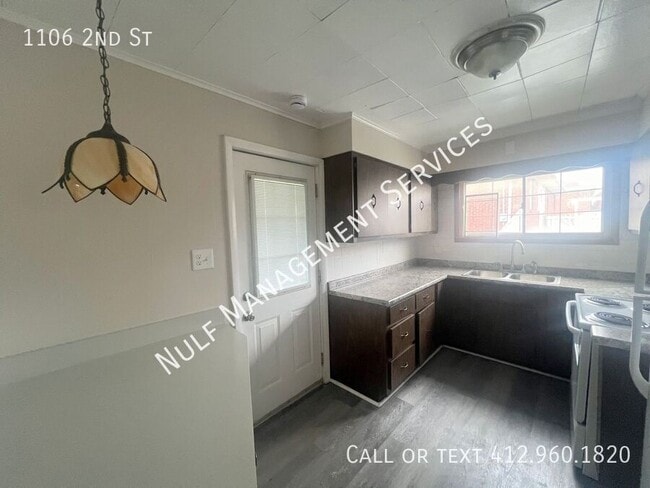 1106 2nd St in Monessen, PA - Building Photo - Building Photo