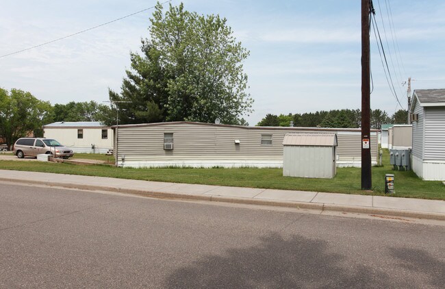 Hammond Mobile Home Park in Hammond, WI - Foto de edificio - Building Photo