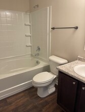 204 N Henry St in Glennville, GA - Building Photo - Building Photo