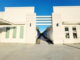 1308 Vani Dr, Unit 1 in Weslaco, TX - Building Photo