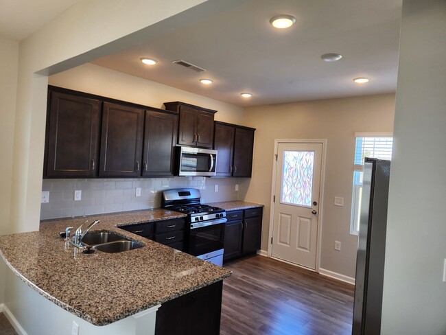 2105 Attend Xing in Fuquay Varina, NC - Building Photo - Building Photo