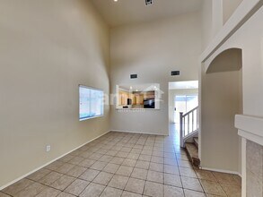9318 Aventurine Ct in Las Vegas, NV - Building Photo - Building Photo