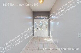 1202 Northview Dr in Crestview, FL - Building Photo - Building Photo