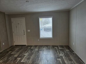 122 Quarry Hill Estates in Akron, NY - Building Photo - Building Photo