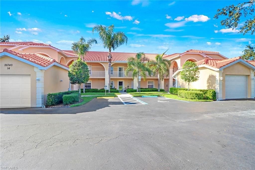 26740 Rosewood Pointe Ln in Bonita Springs, FL - Building Photo