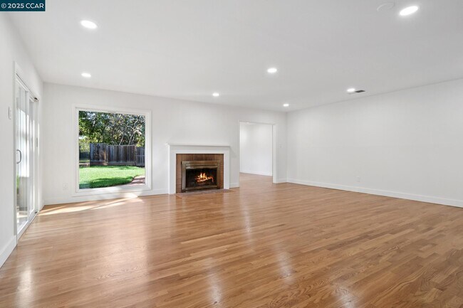 819 Rosedale Ave in Lafayette, CA - Building Photo - Building Photo