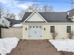 814 Locust St in Traverse City, MI - Building Photo - Building Photo