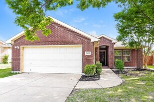 2022 Cobblestone Trail in Forney, TX - Building Photo