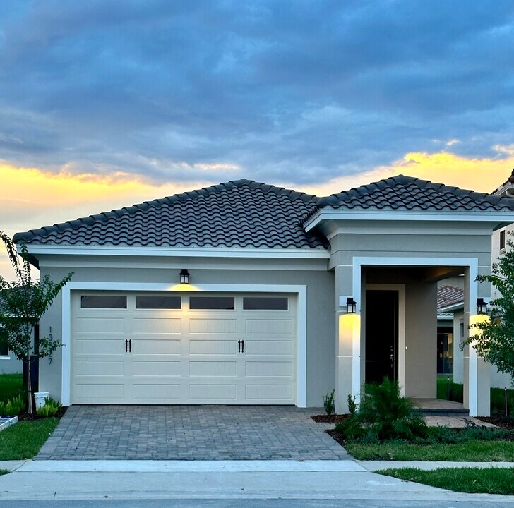 13527 Padstow Pl in Orlando, FL - Foto de edificio