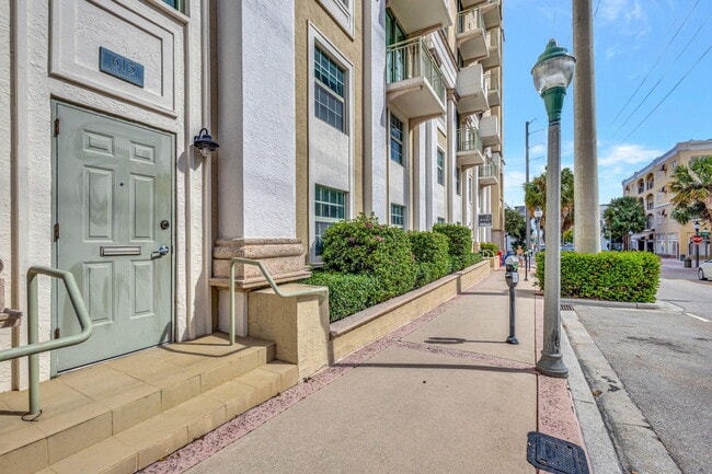 property at 610 Clematis St