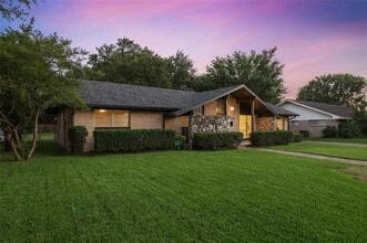 3126 Jubilee Trail in Dallas, TX - Building Photo - Building Photo
