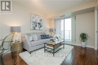 35-835 Bales Ave in Toronto, ON - Building Photo - Building Photo