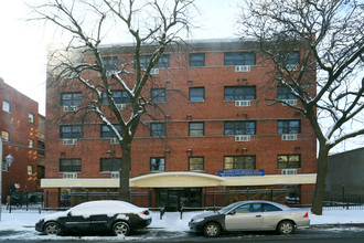 Greenview Apartments in Chicago, IL - Building Photo - Building Photo
