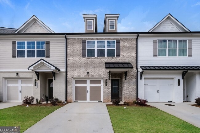 property at 5350 Fox Den Rd