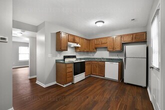 184 Cannon Ct in Louisville, KY - Building Photo - Building Photo