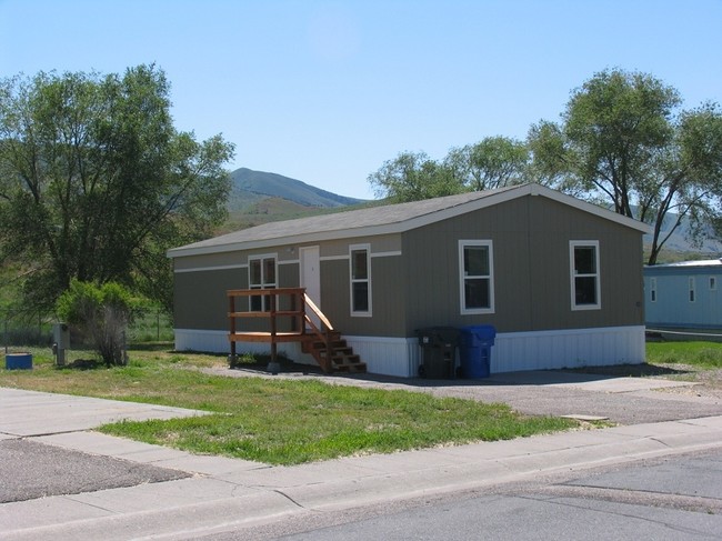 Cowboy Mobile Home Park in Pocatello, ID - Building Photo - Building Photo