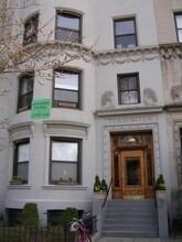384 Commonwealth Avenue-Unit -13 in Boston, MA - Building Photo - Building Photo