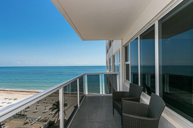 3700 Galt Ocean Dr, Unit 804 in Fort Lauderdale, FL - Foto de edificio - Building Photo