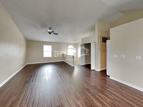 8 Danielson Cir in South Bloomfield, OH - Building Photo - Building Photo